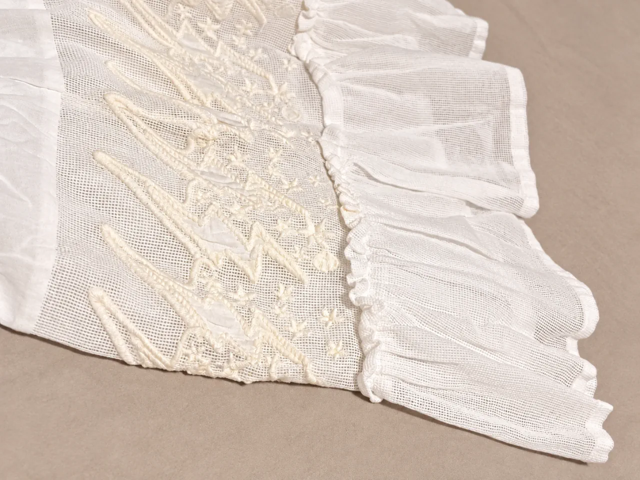 Pollera CHER. - imagen 1