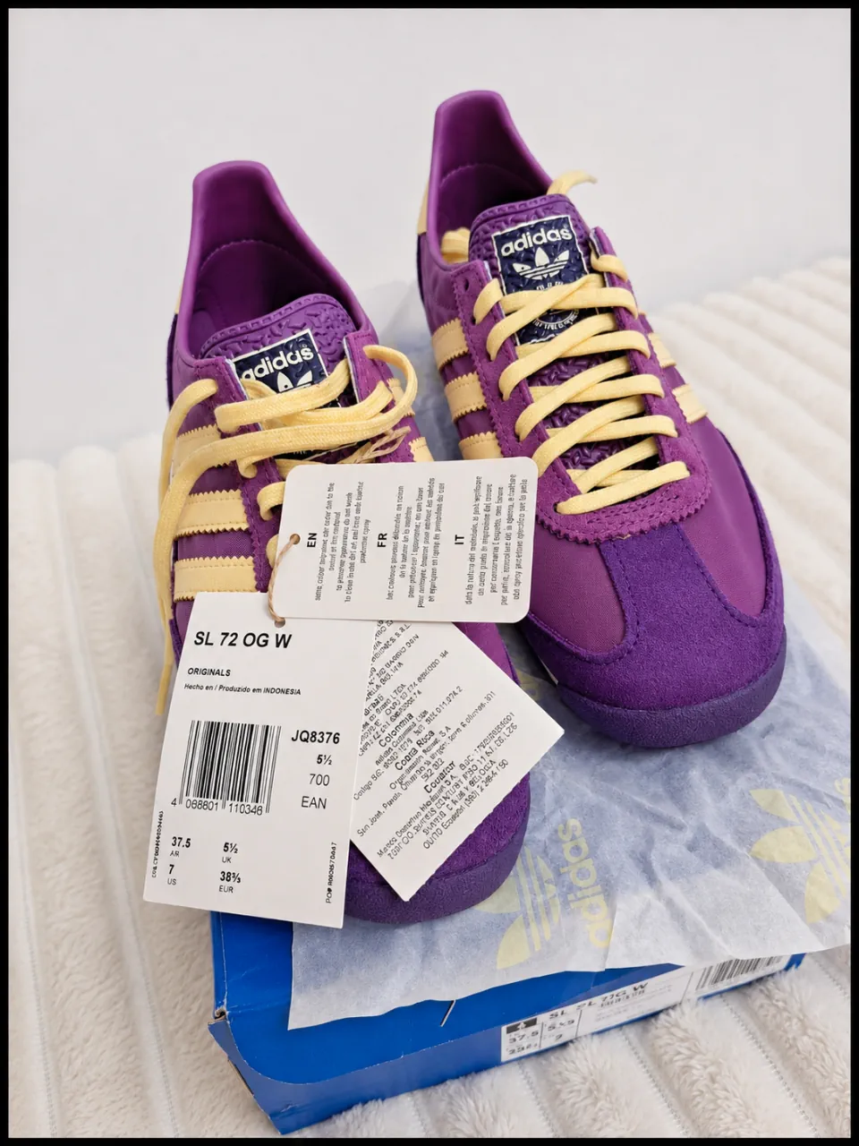 adidas · Talle AR 37