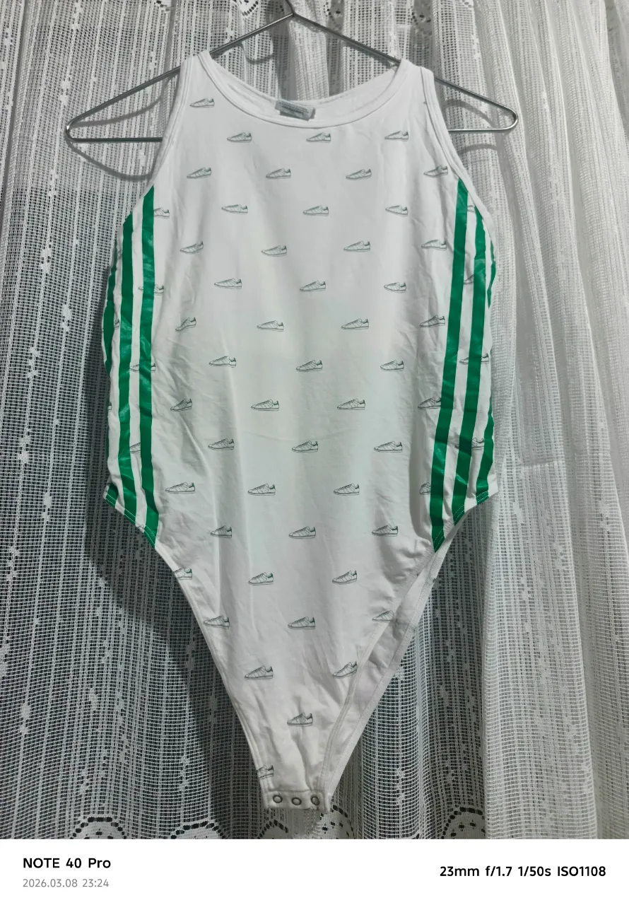 Body adidas - imagen 1