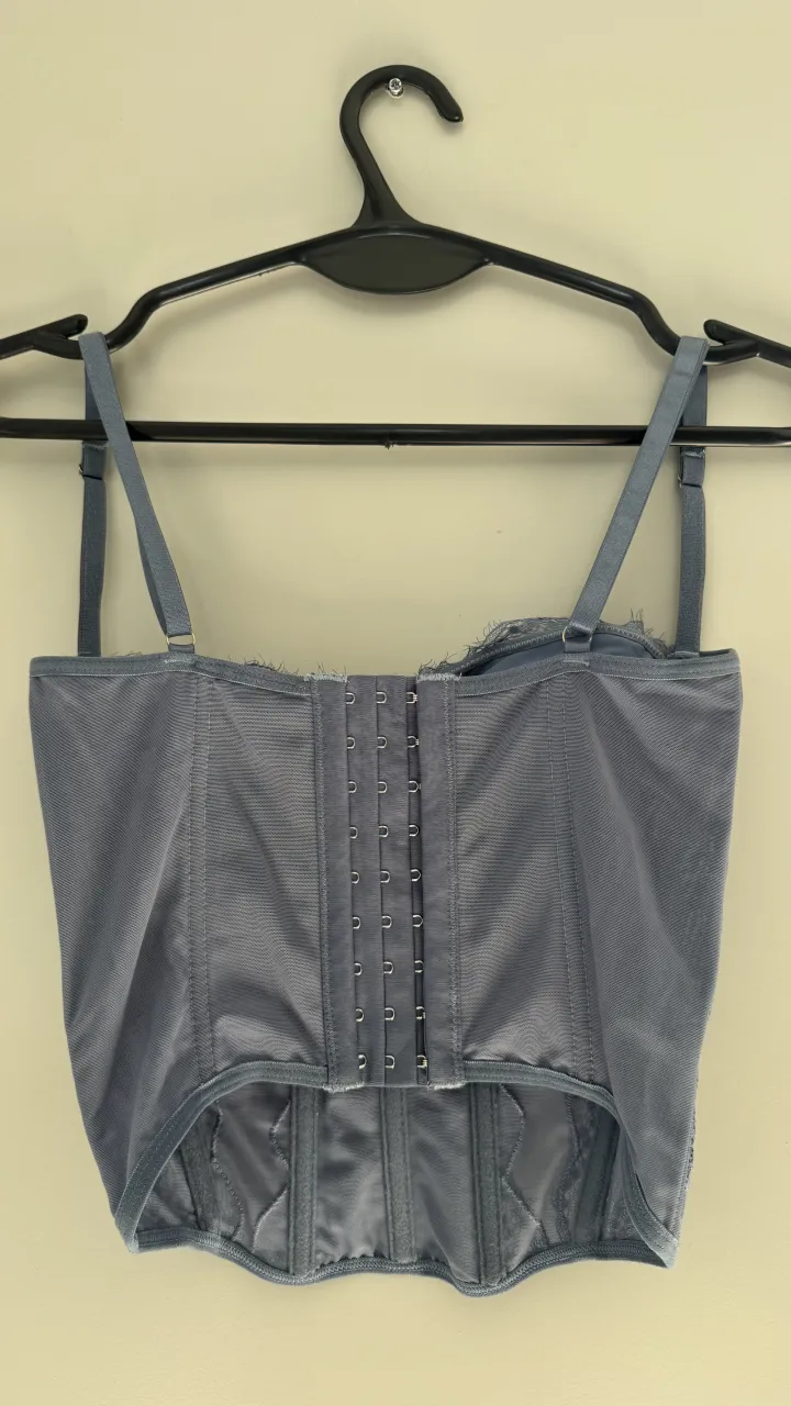 Top Urban Outfitters - imagen 3