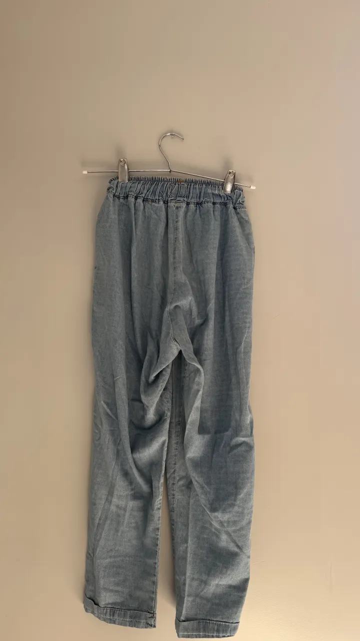Pantalón A ≠ - imagen 3