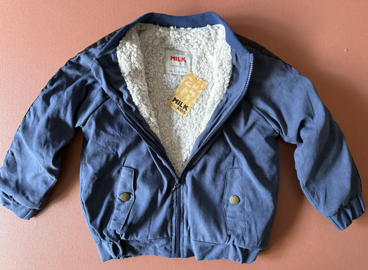 Campera bomber Milk - Vista 3