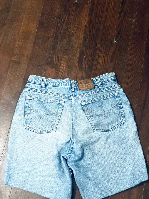 Levi's