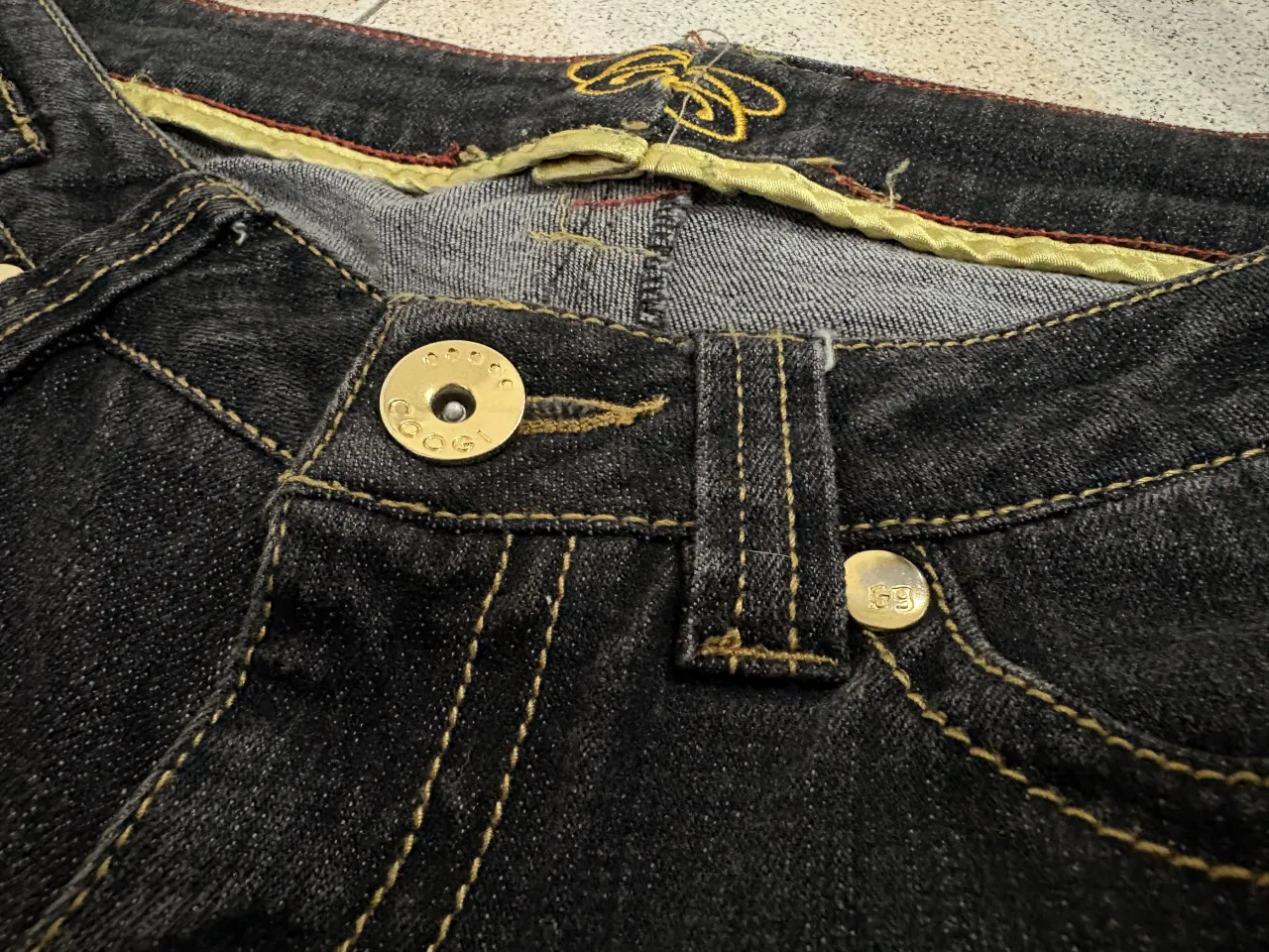 Jean Coogi - imagen 4