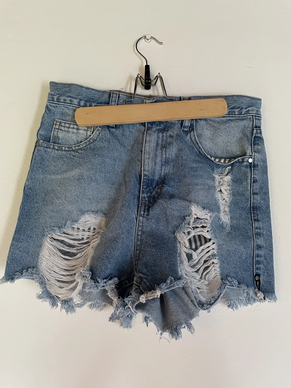 Short Lovely Denim