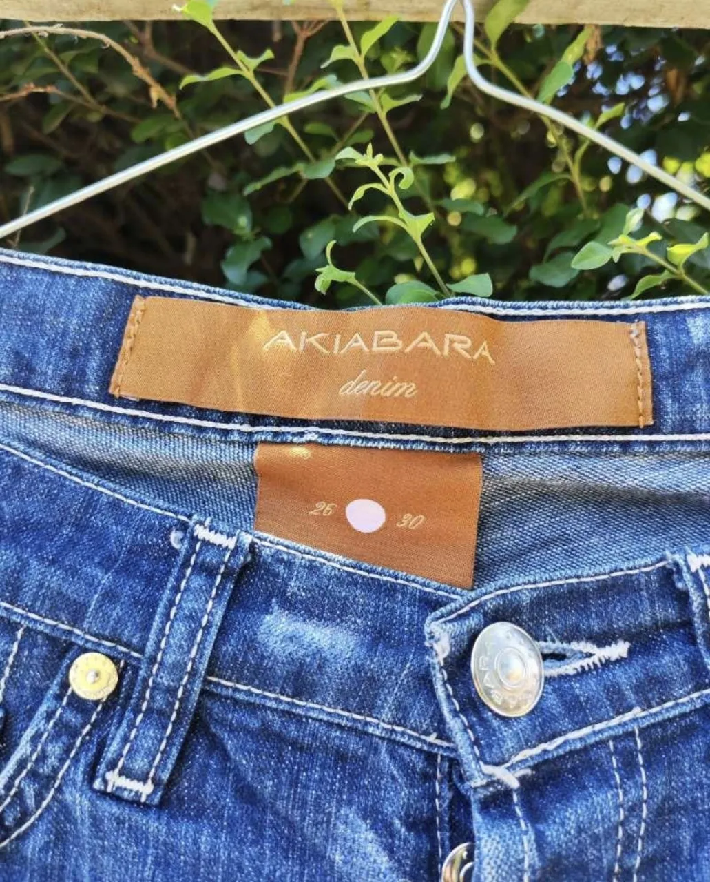 Jean Akiabara - imagen 2