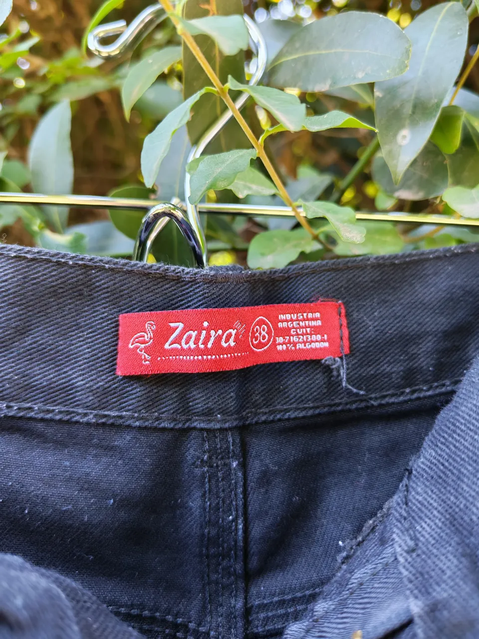 Short Zaira - Vista 3