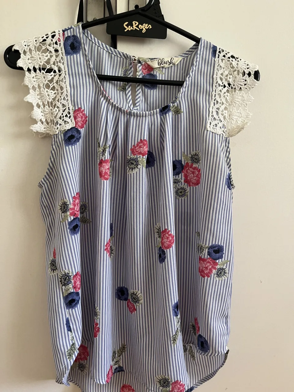 Remera Blush