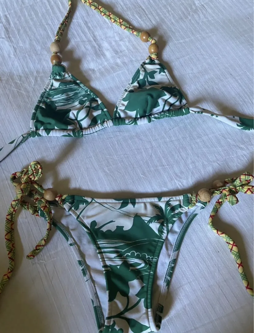 Bikini Salinas - imagen 2
