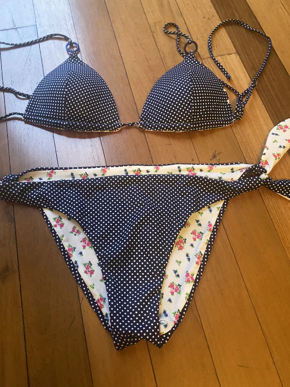 Bikini Bikini europa - imagen 3