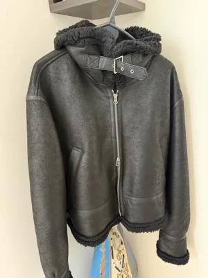 Bershka · Talle L