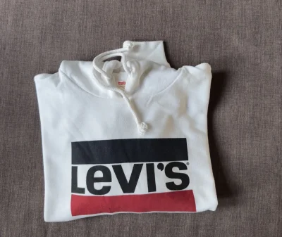 Levi's