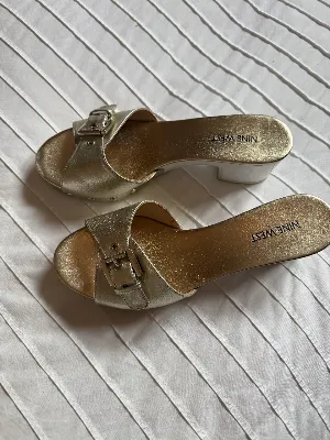 Nine West