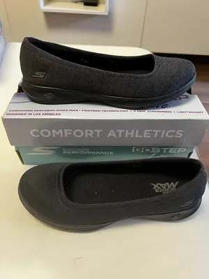 Skechers