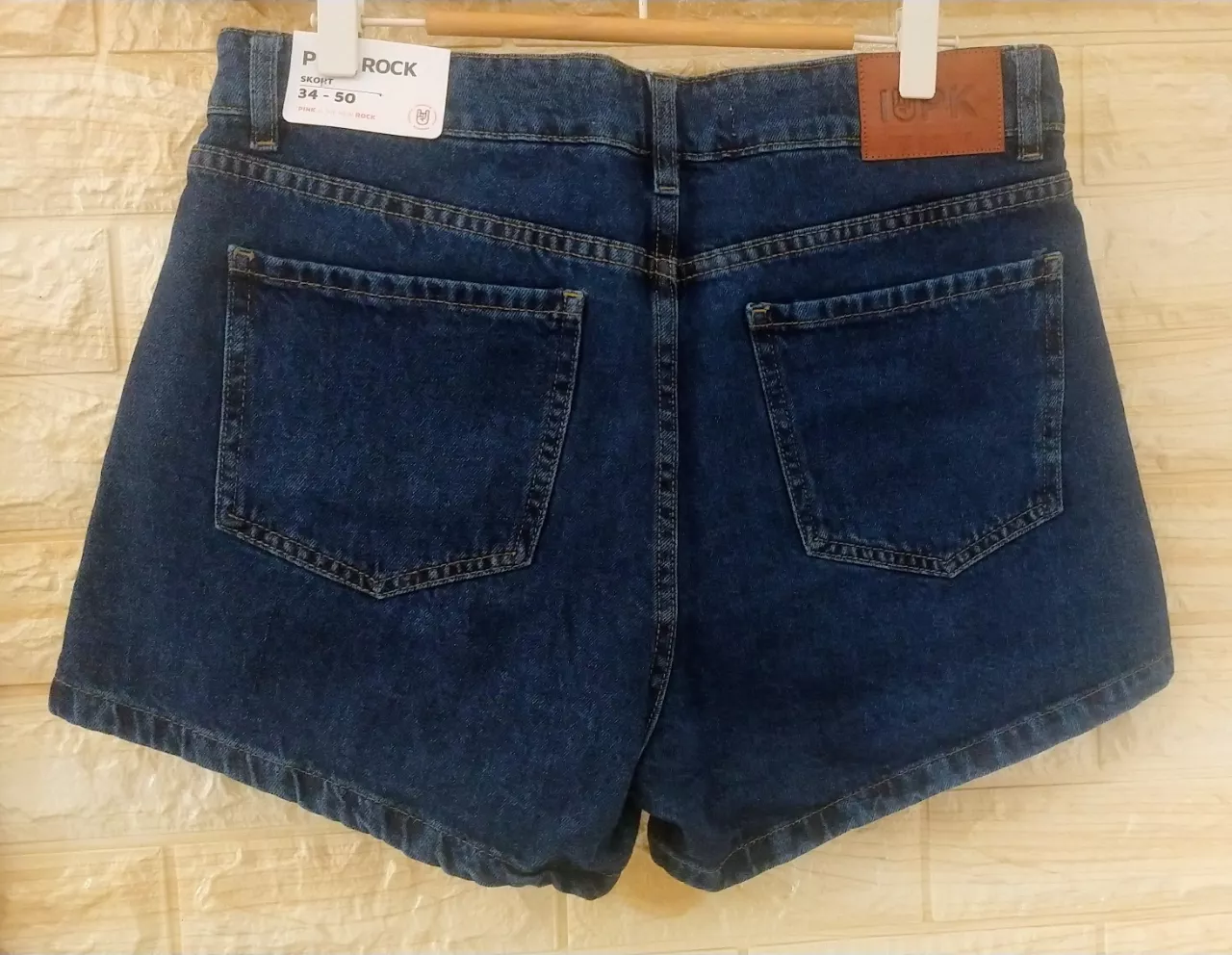 Short Pinkrock - imagen 2