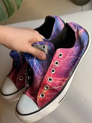 Converse