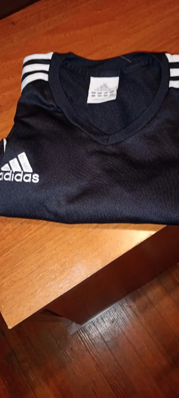 Remera adidas - imagen 6