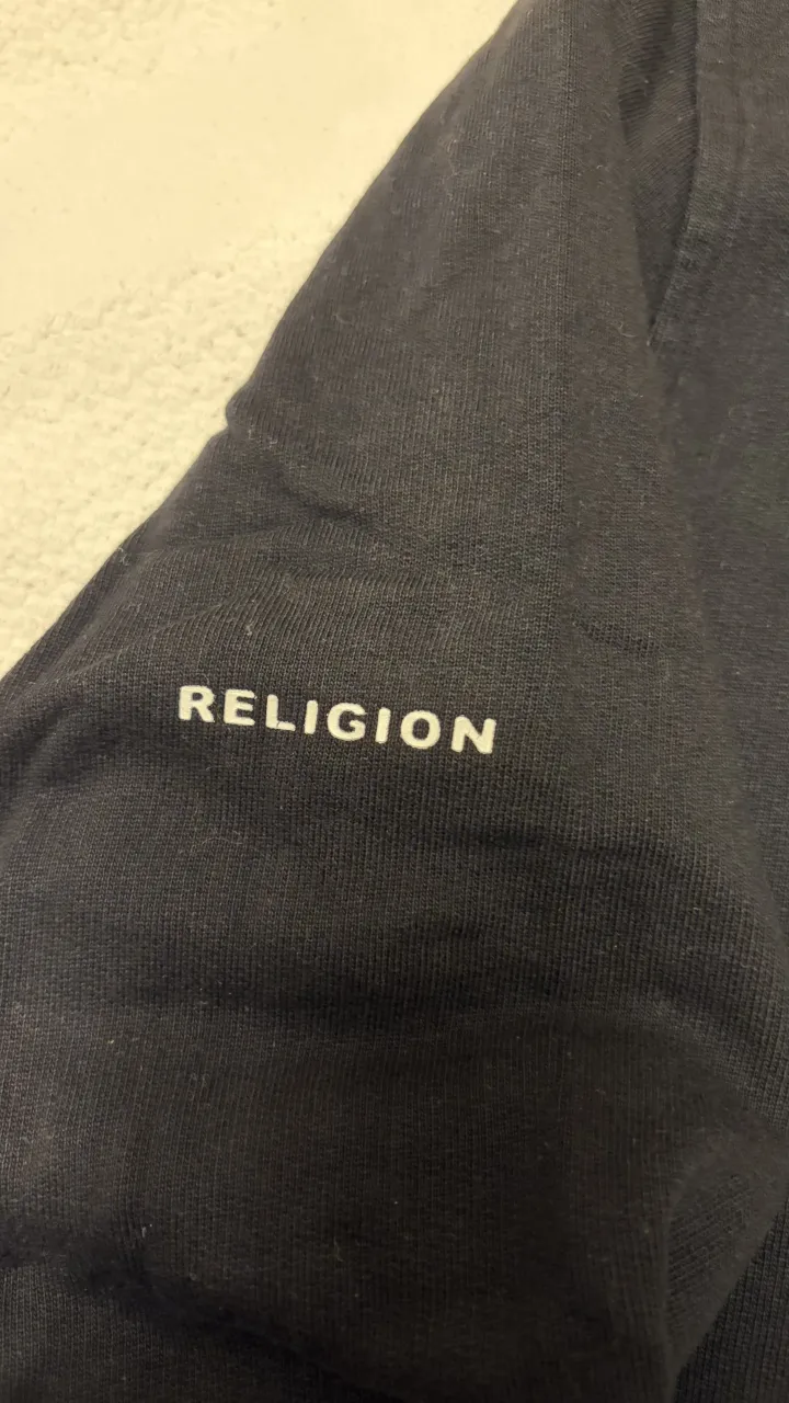 Buzo Religion - imagen 5