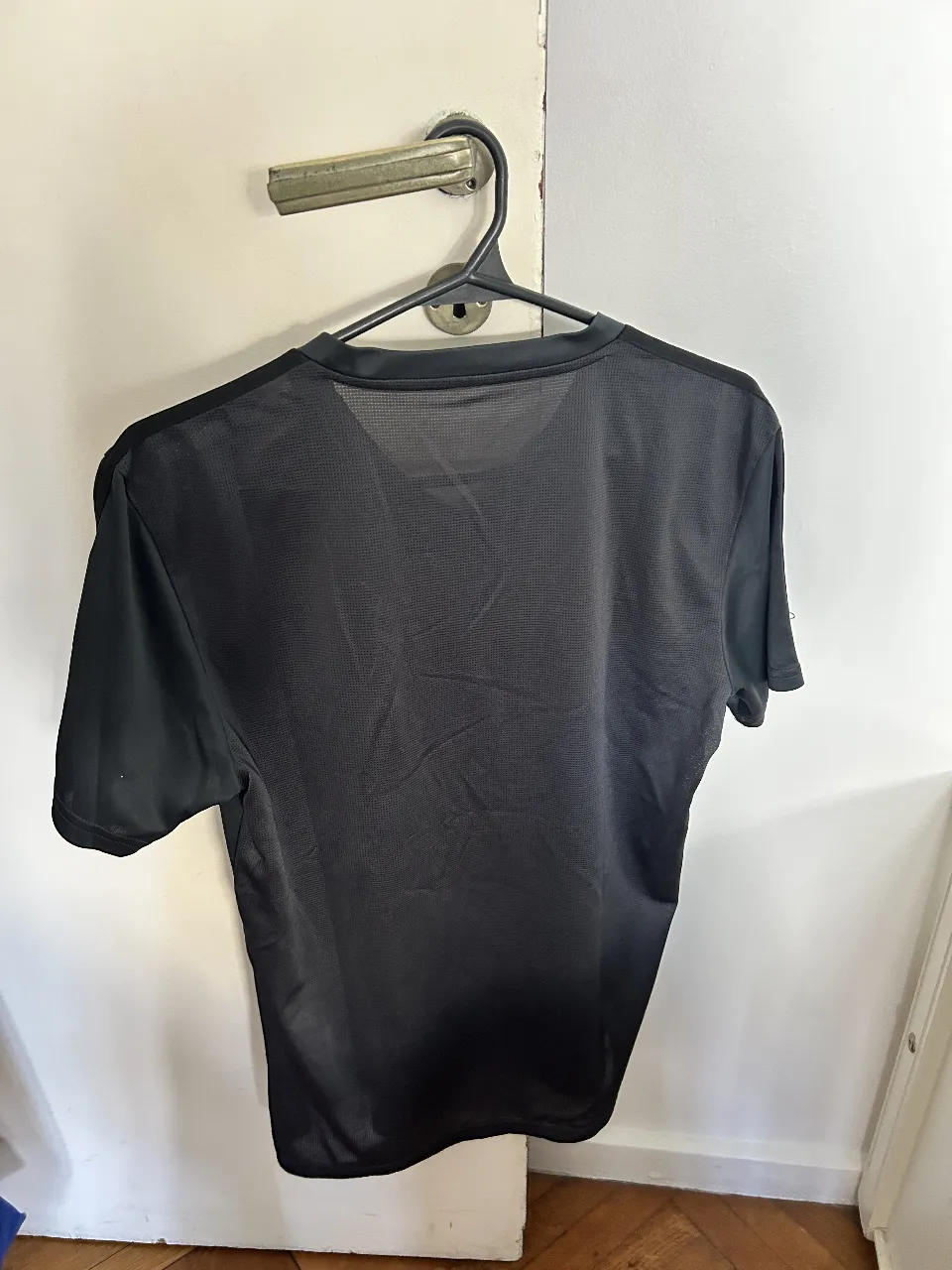Camiseta adidas - imagen 4