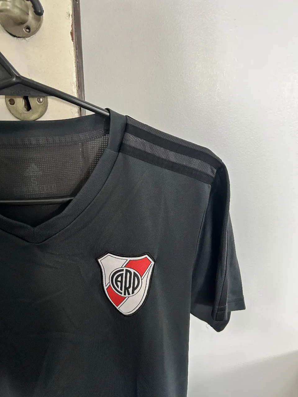 Camiseta adidas - imagen 3