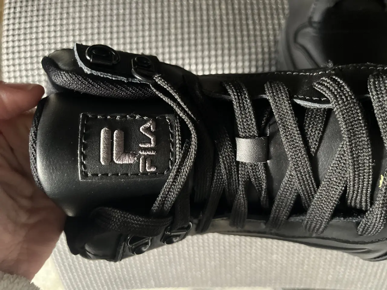 Botas Fila - Vista 3