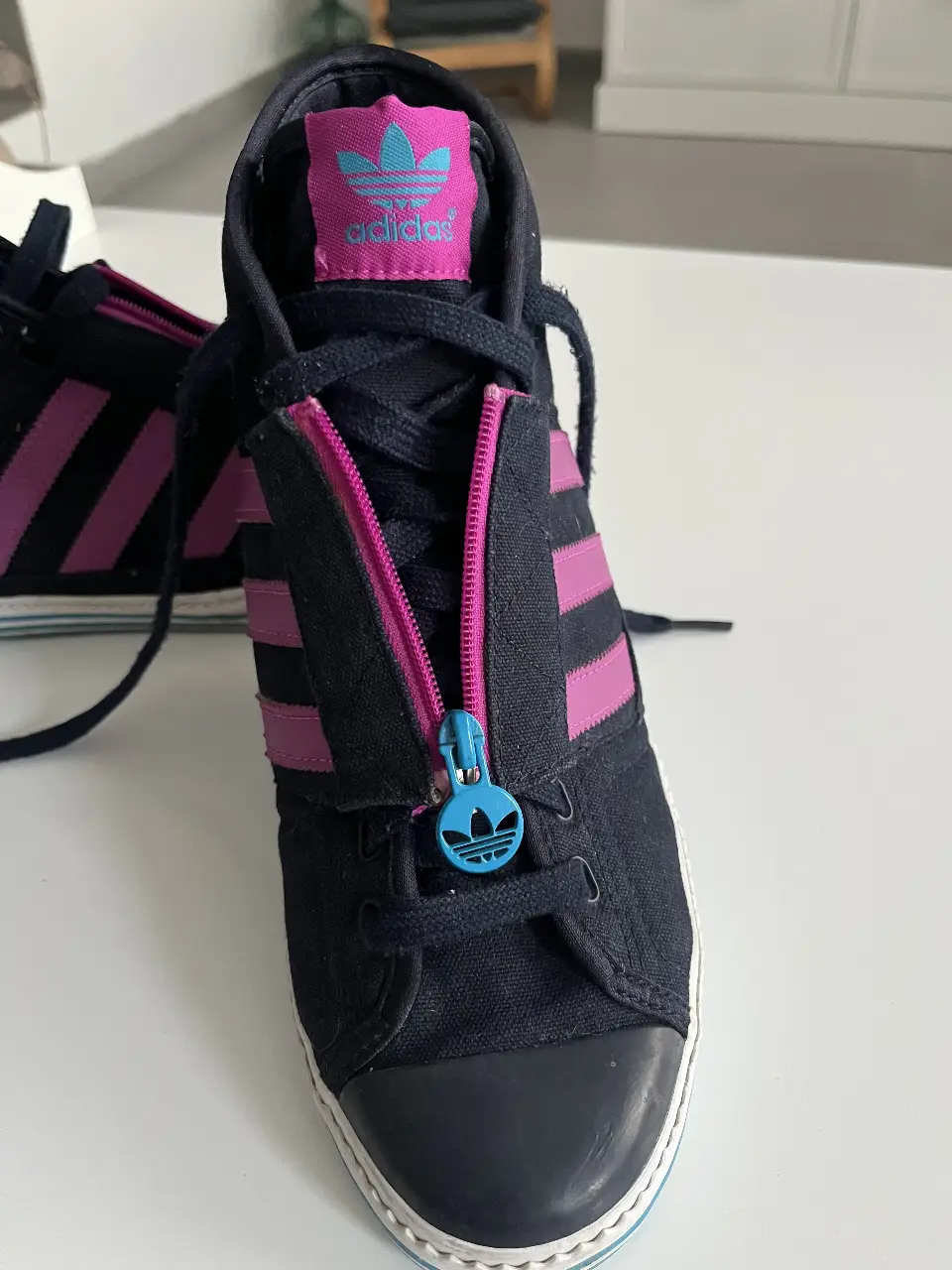 Zapatillas adidas - imagen 4
