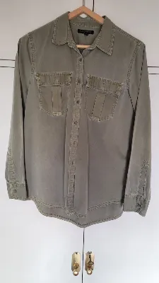 Banana Republic