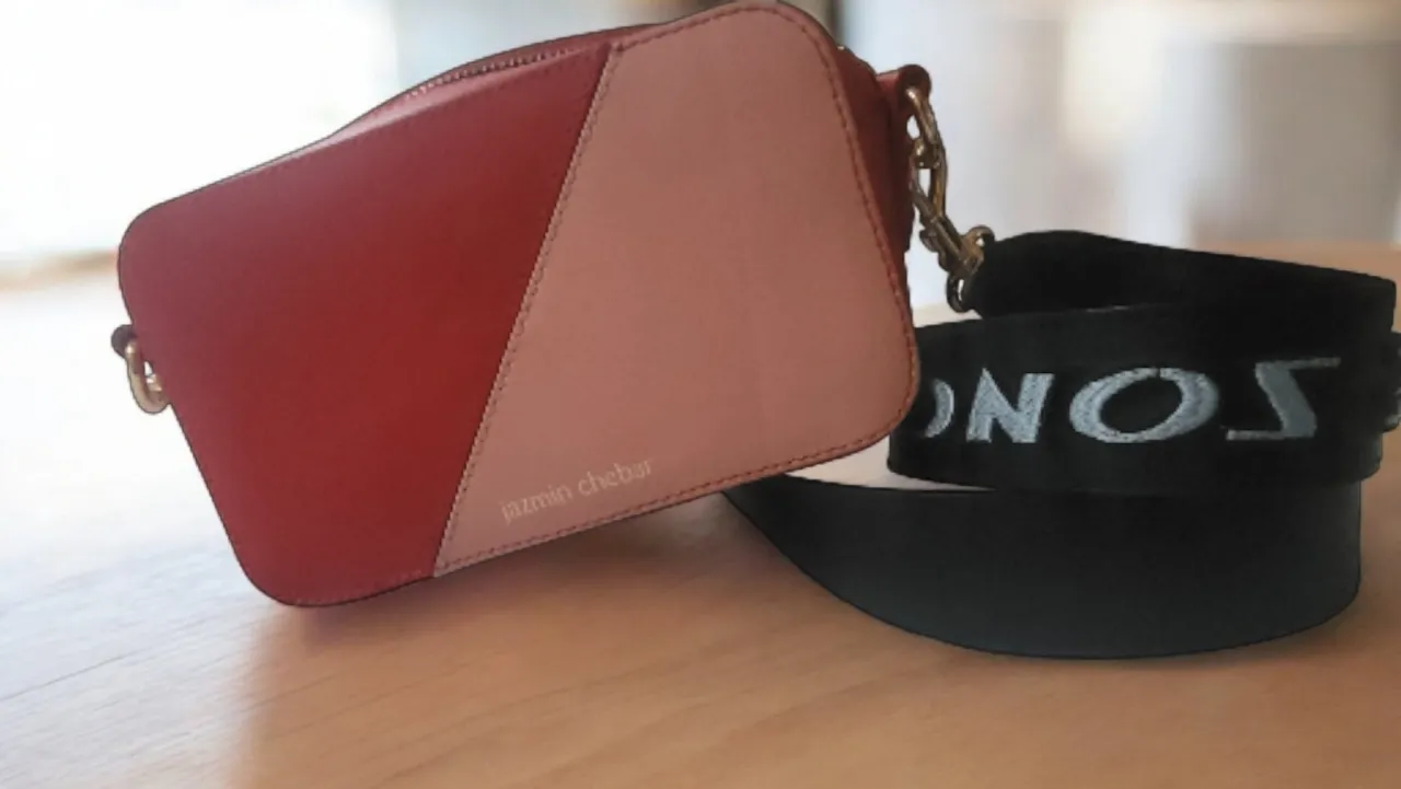 Bandolera Jazmín Chebar