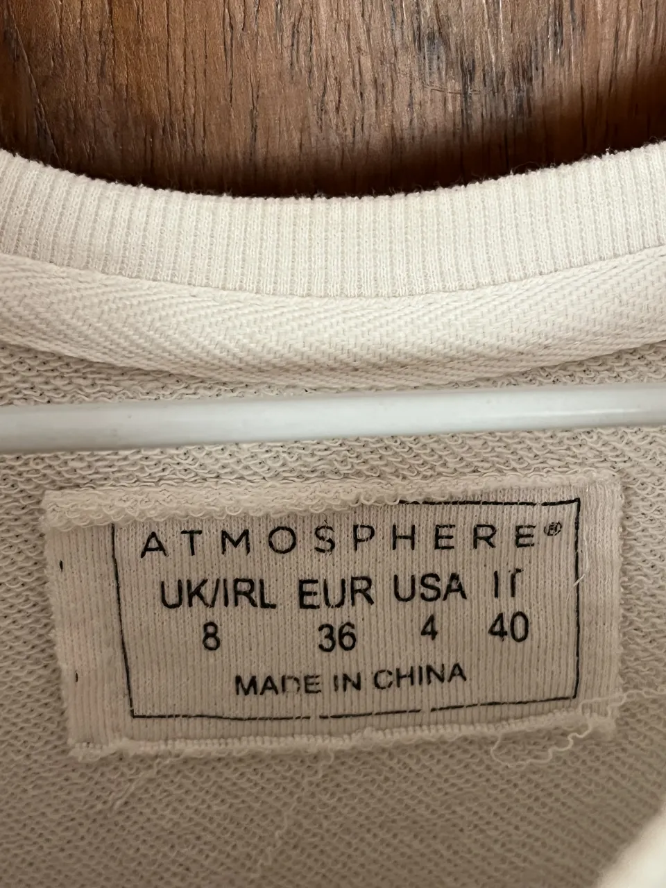 Sweater Atmosphere - imagen 2