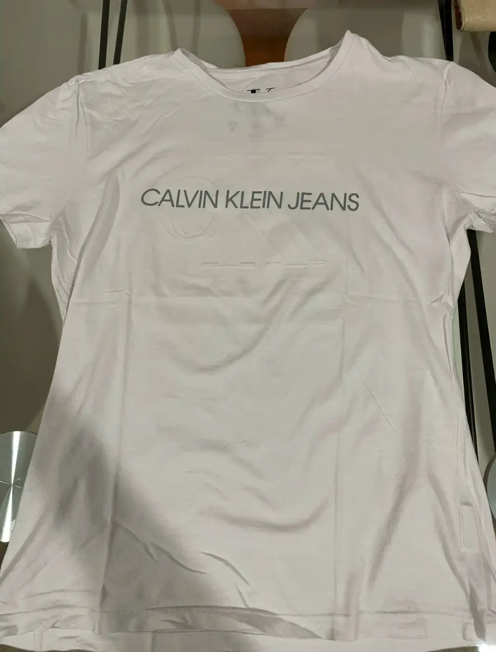 Remera Calvin Klein - imagen 2