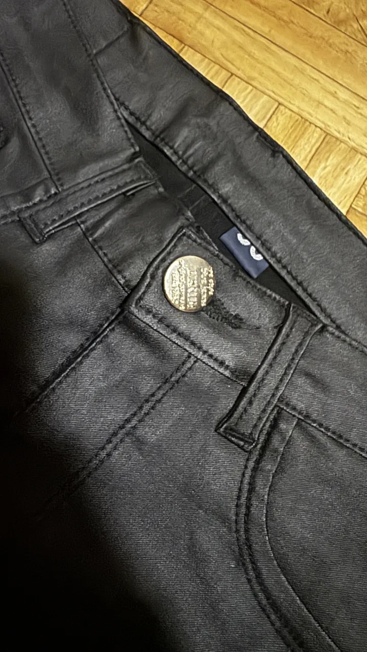 Pantalón A ≠ - imagen 3