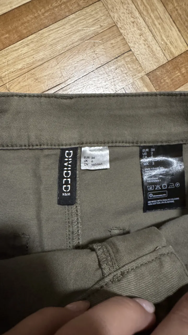 Short Divided - imagen 2