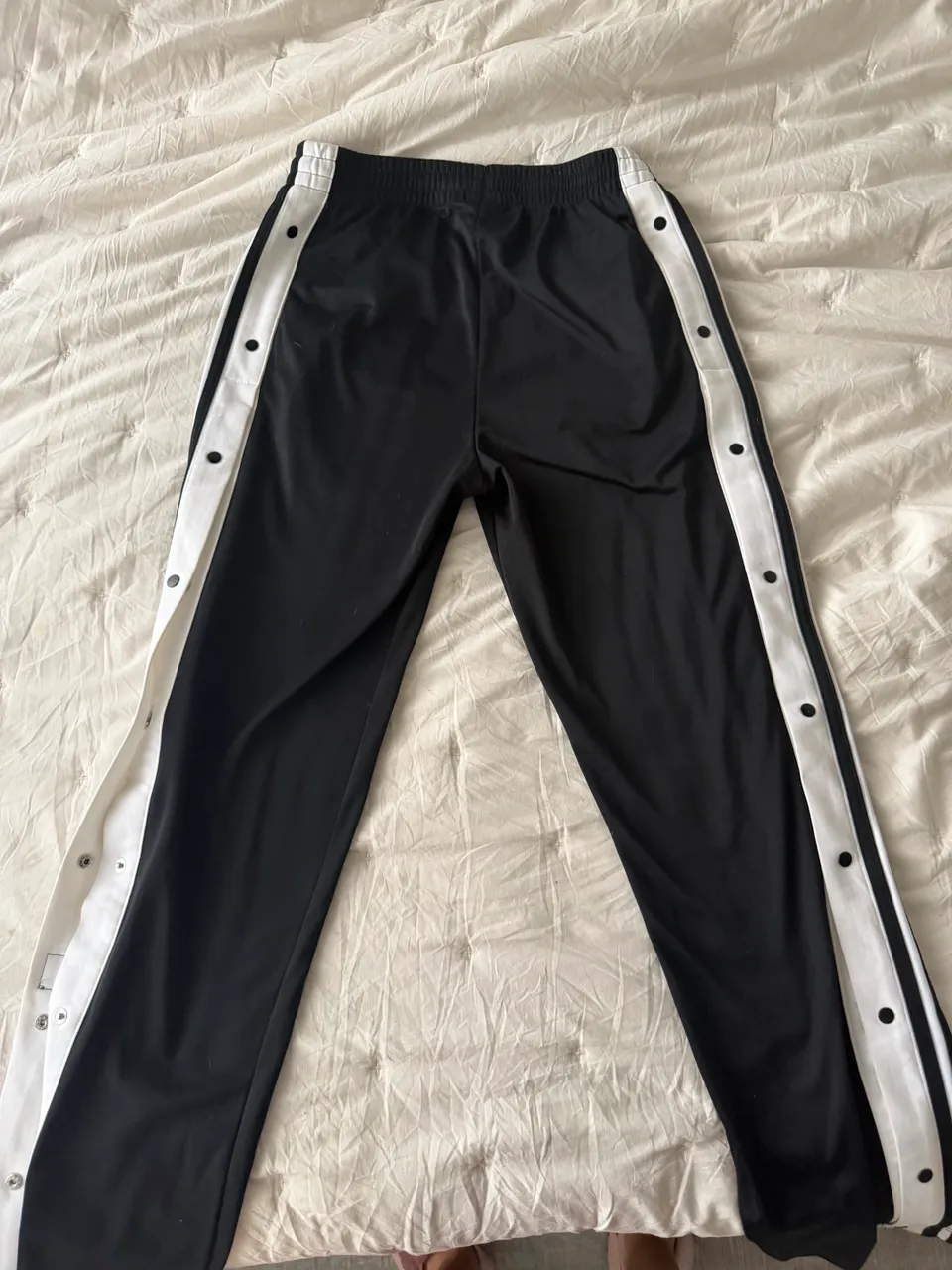 Pantalón adidas - imagen 3