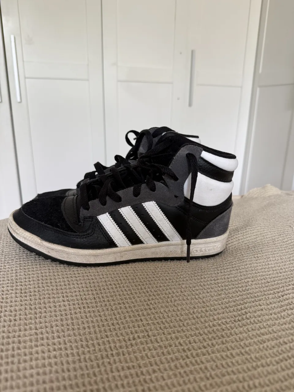 Zapatillas adidas - imagen 1