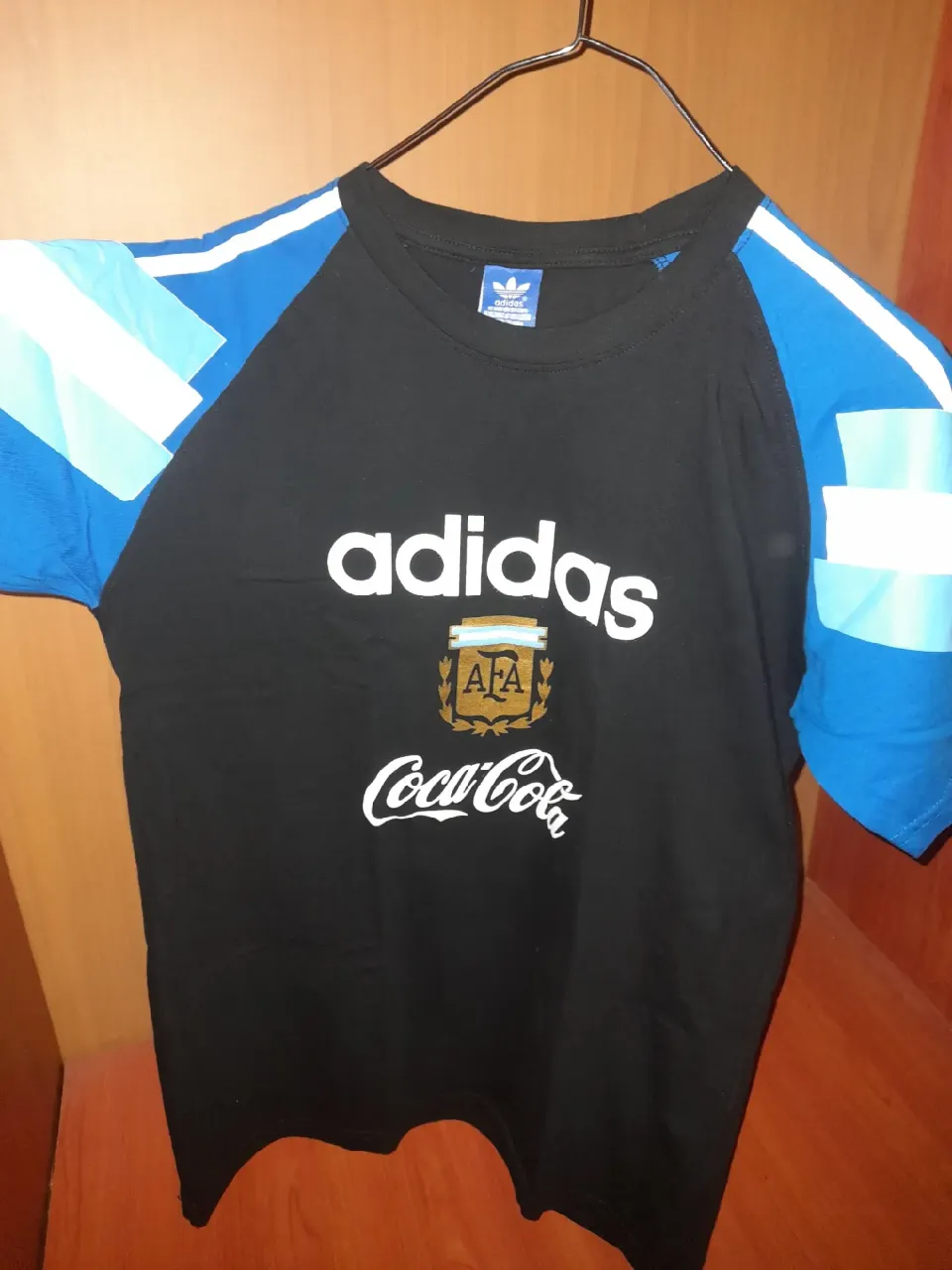 Remera adidas - imagen 1