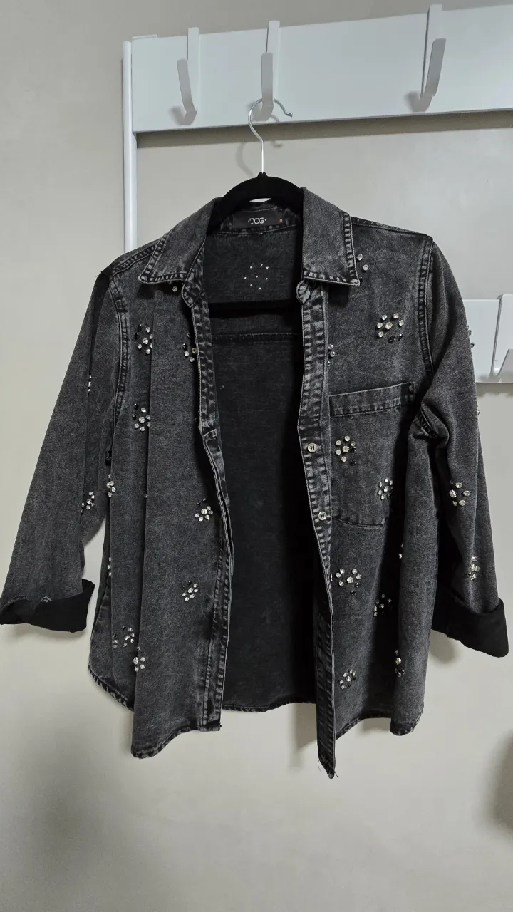 Campera Tcg - imagen 1