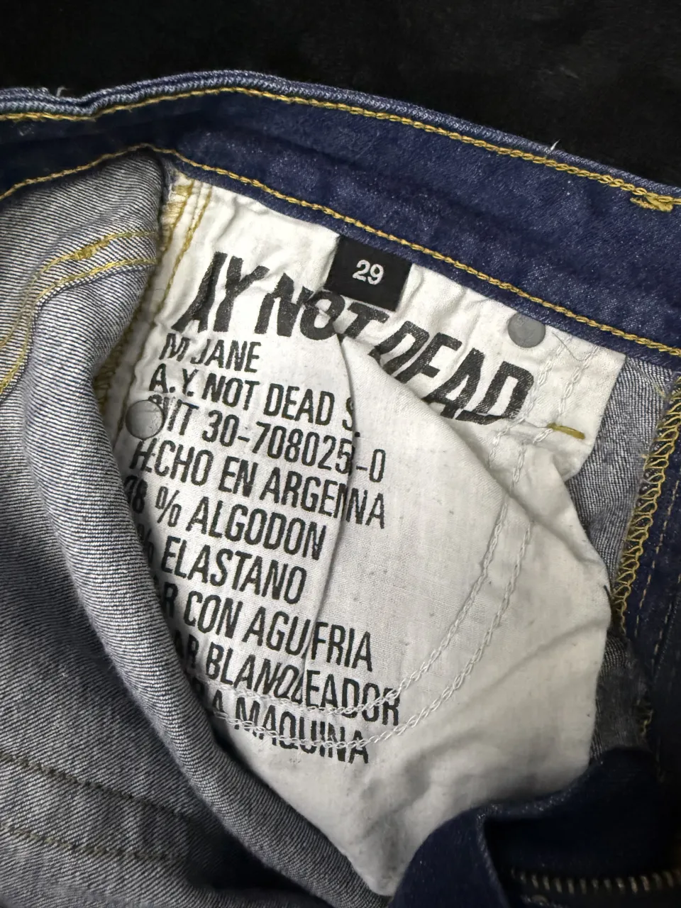 Pantalón Ay Not Dead - imagen 4