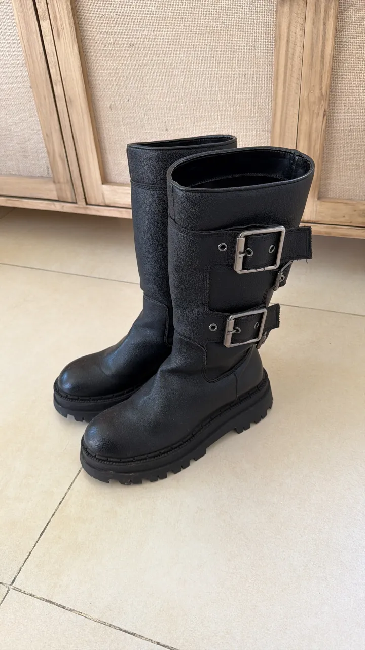 Borcegos Zara