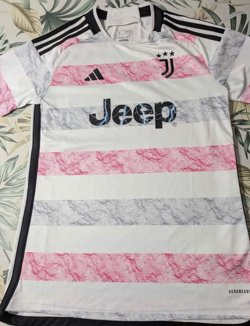 Ropa deportiva adidas - imagen 1