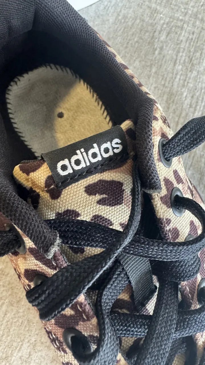 Zapatillas adidas - imagen 3