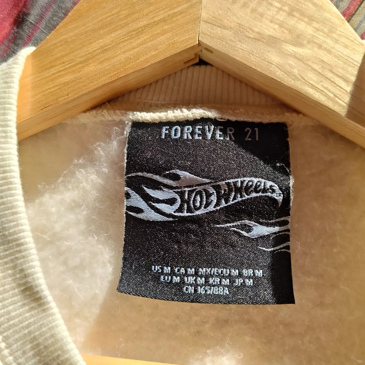 Buzo Forever 21 miniatura 2