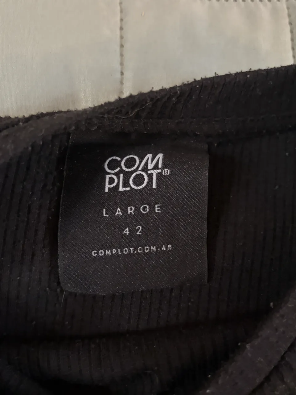 Remera Complot - imagen 2