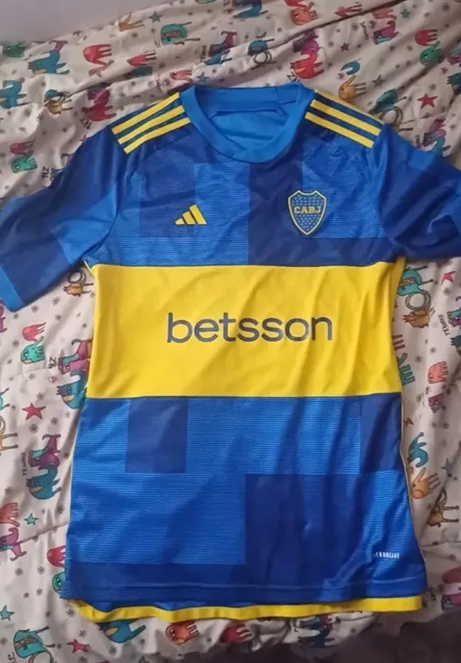 Camiseta adidas - imagen 1