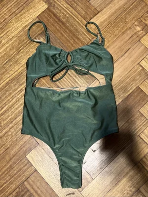 Ita bikinis