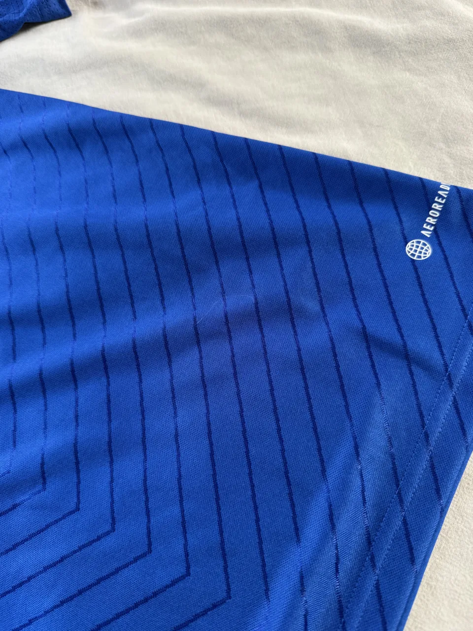 Camiseta adidas - imagen 3