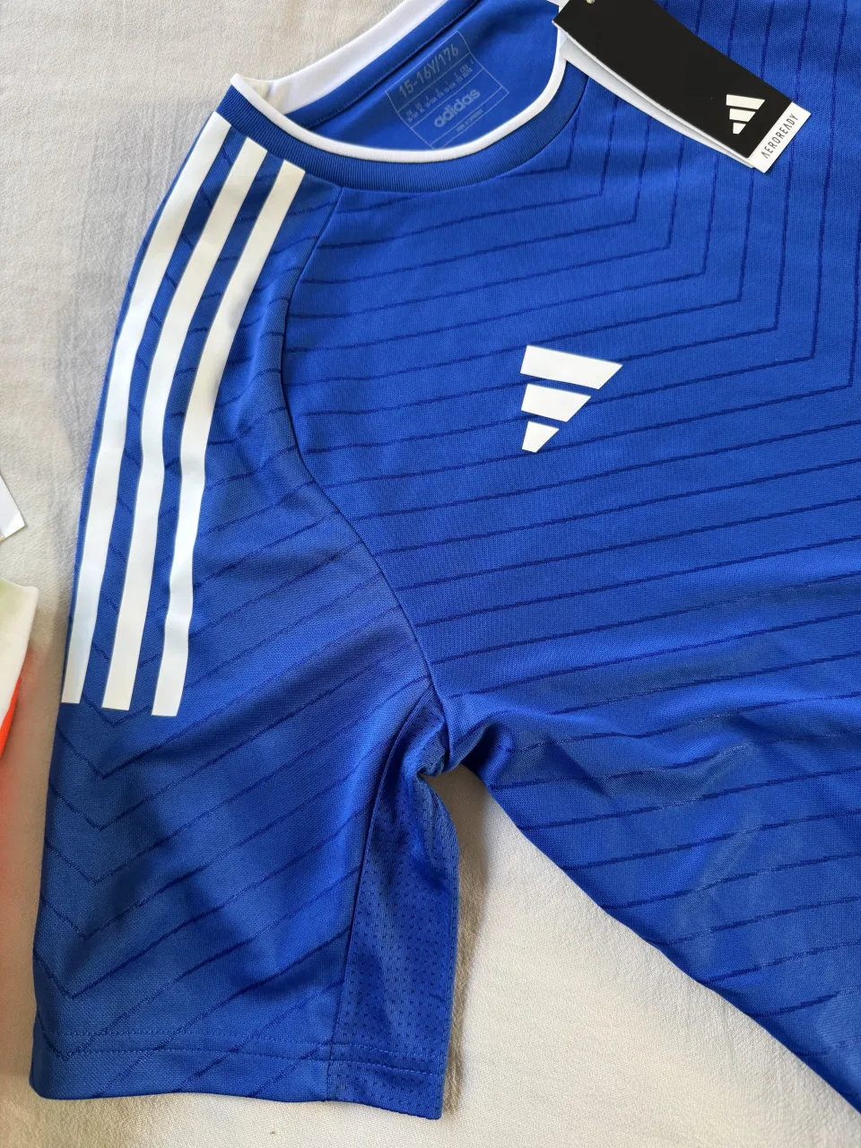 Camiseta adidas - imagen 2
