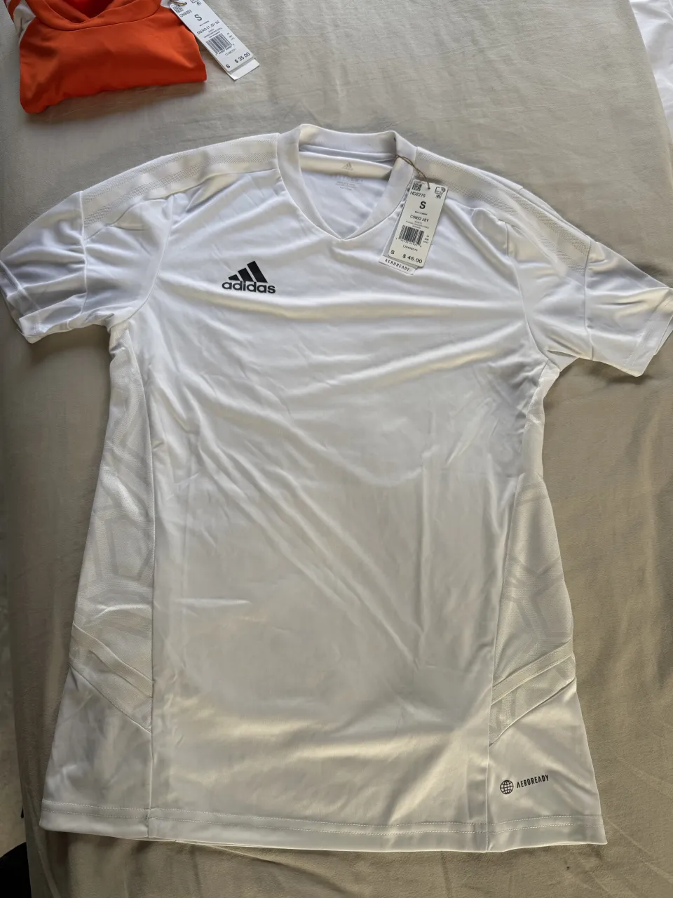 Remera adidas - imagen 1
