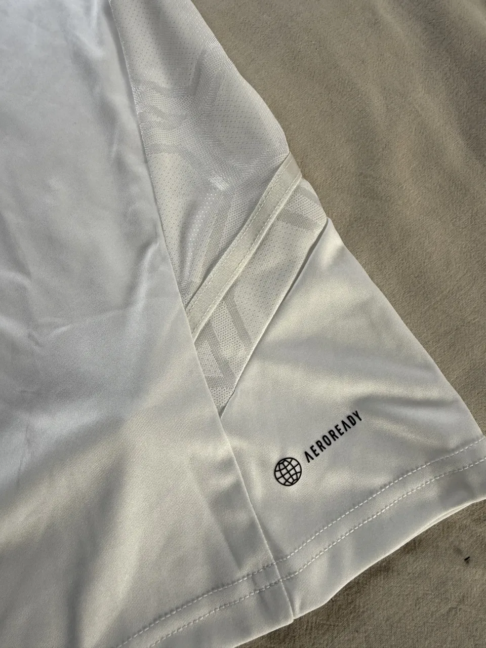 Remera adidas - imagen 2