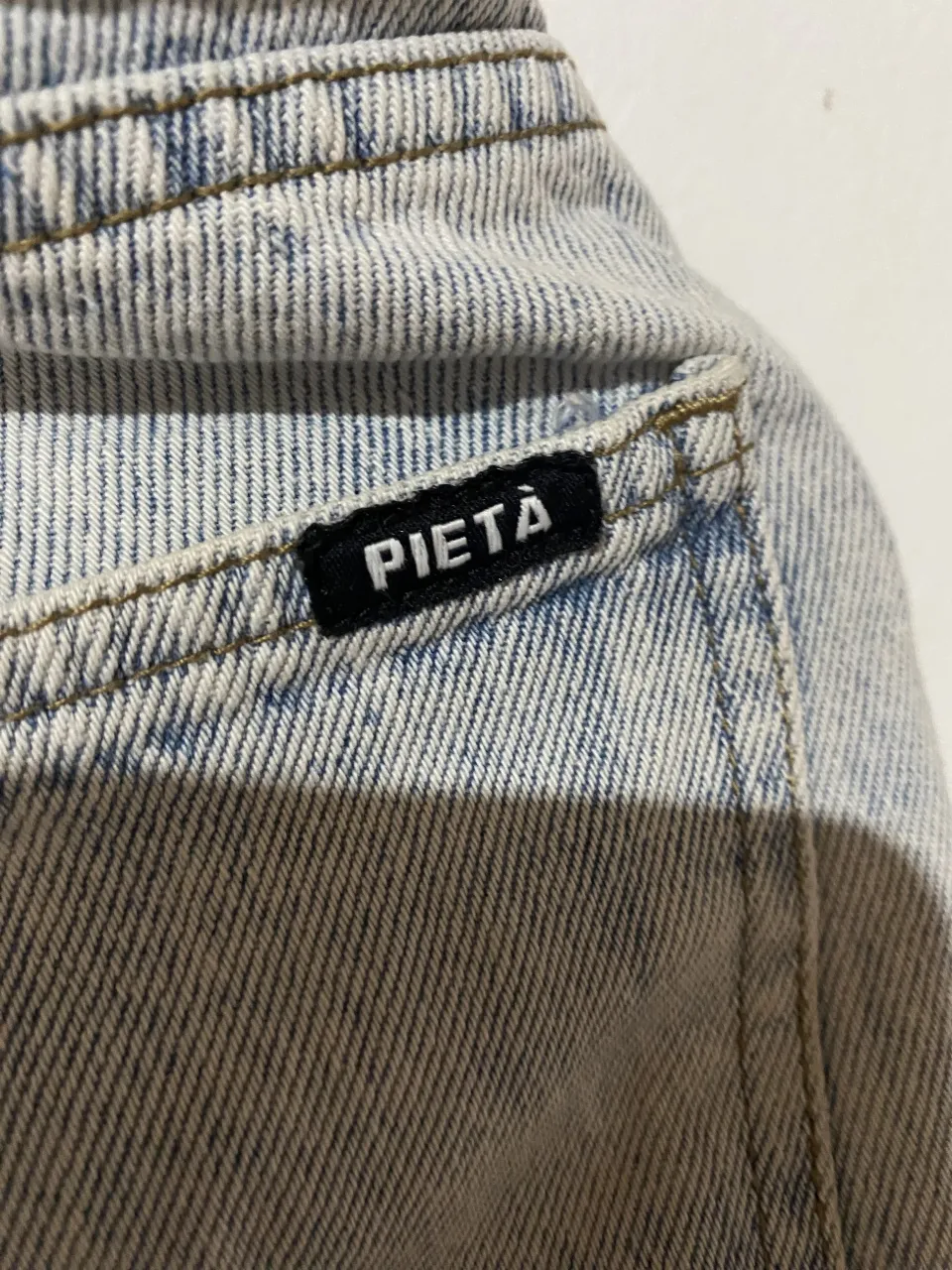 Short PIETA - imagen 5