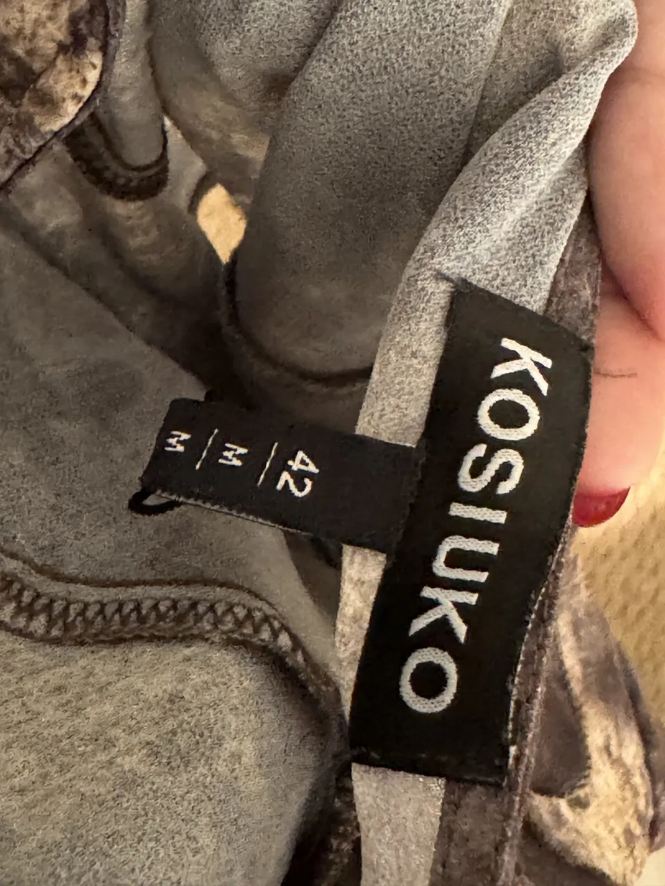 Top Kosiuko - imagen 3